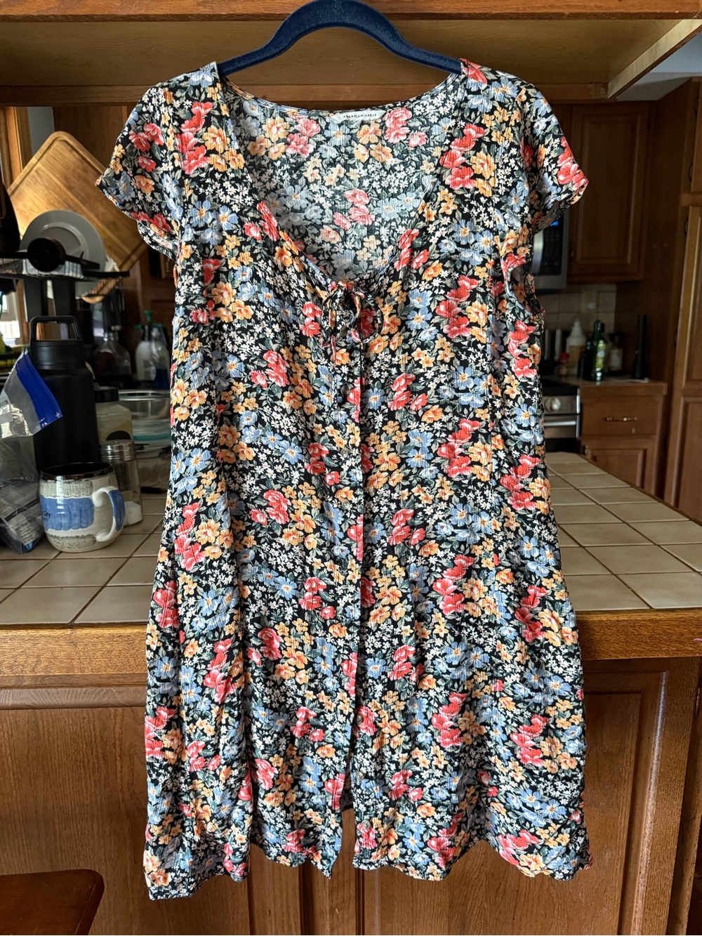 Floral Tie-Front Short Sleeve Dress in Black